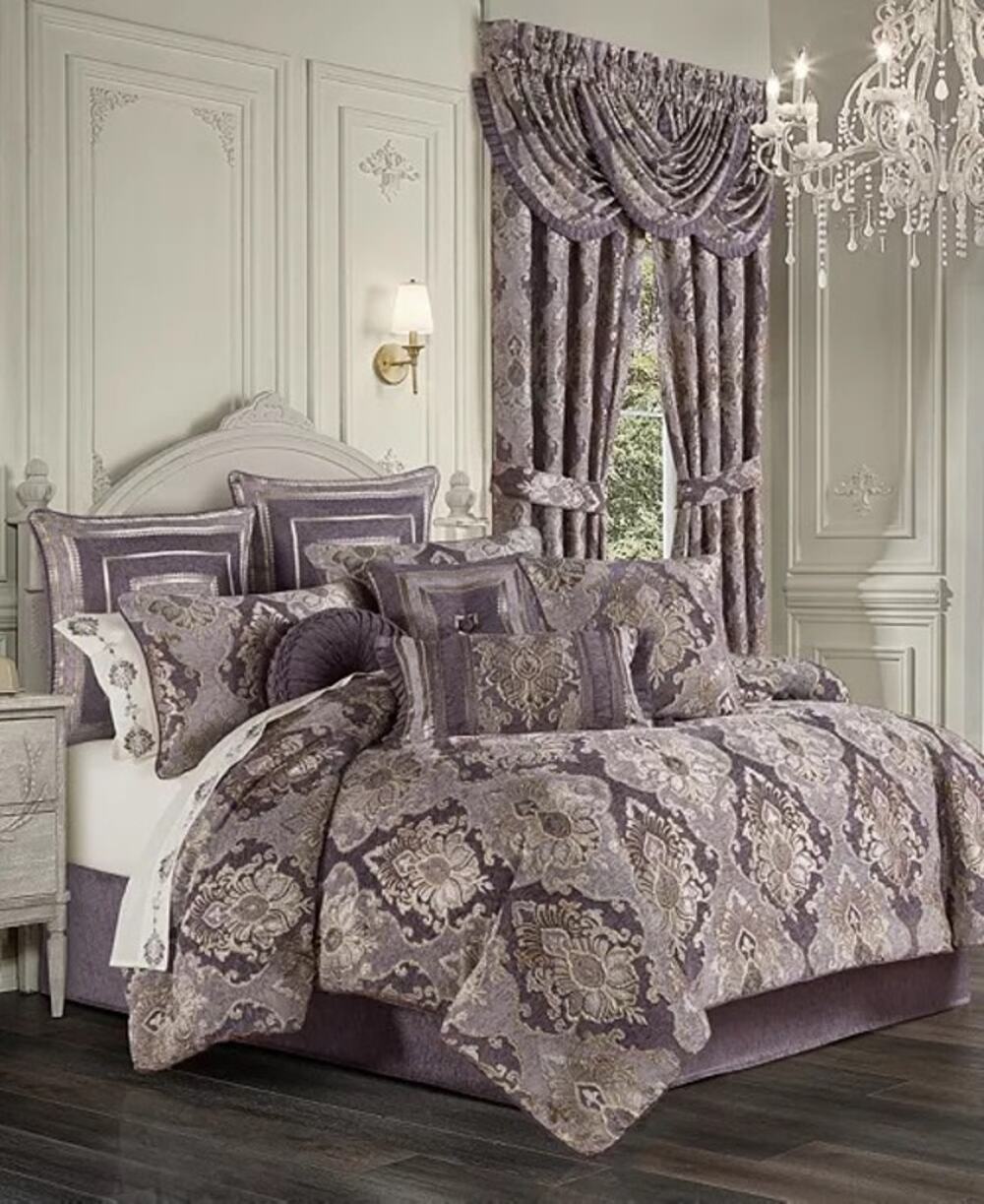 NEW! Five Queens Dominique 4PC Damask Comforter Set King Lavander